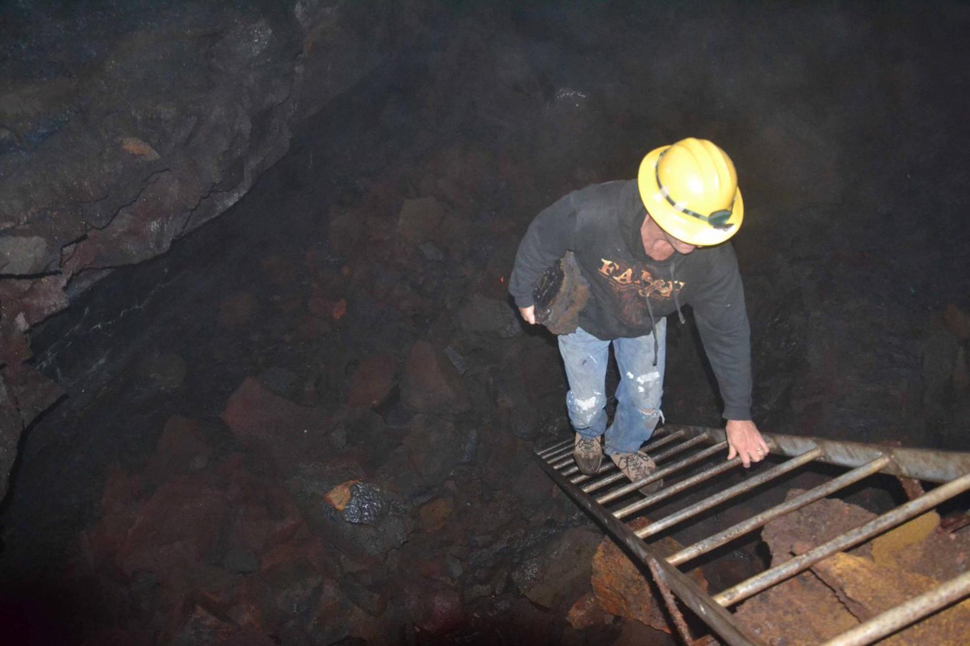 Aloha Crater Lodge Volcano Dış mekan fotoğraf